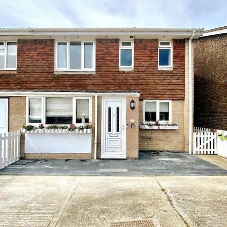 1Min Walk To Beach- Happy Waves- Family Home Camber Esterno foto