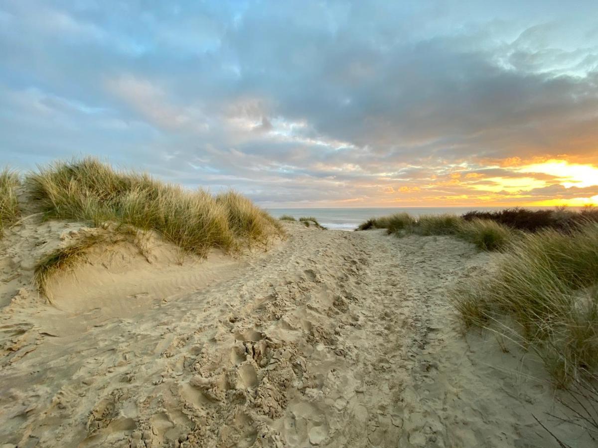 1Min Walk To Beach- Happy Waves- Family Home Camber Esterno foto